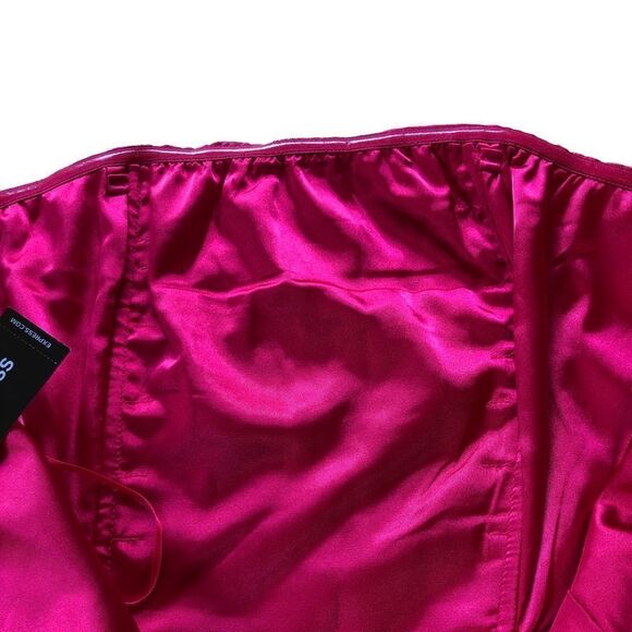 𝅺express Backless, Sleeveless Dress NWT - Picture 5 of 10